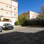 Borbolla Sevilla Urban - Parking